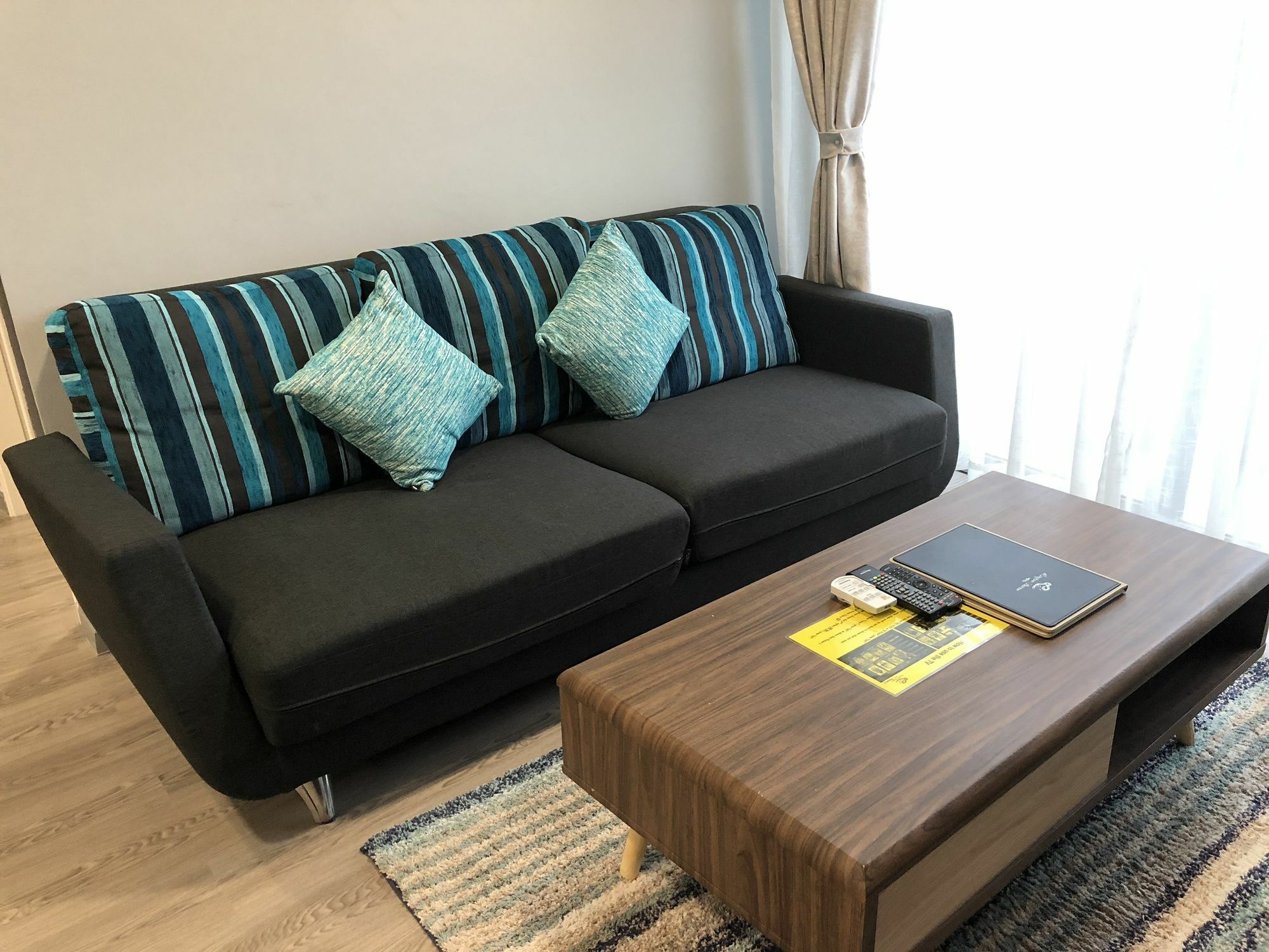 Seaview Apartment Kuah Eksteriør billede